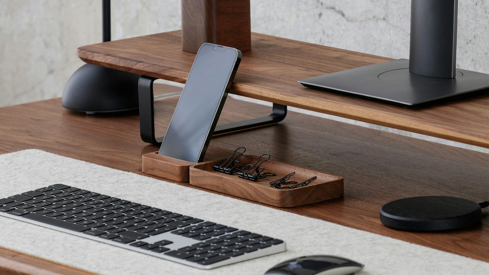 bsz desk accessories premium.jpg